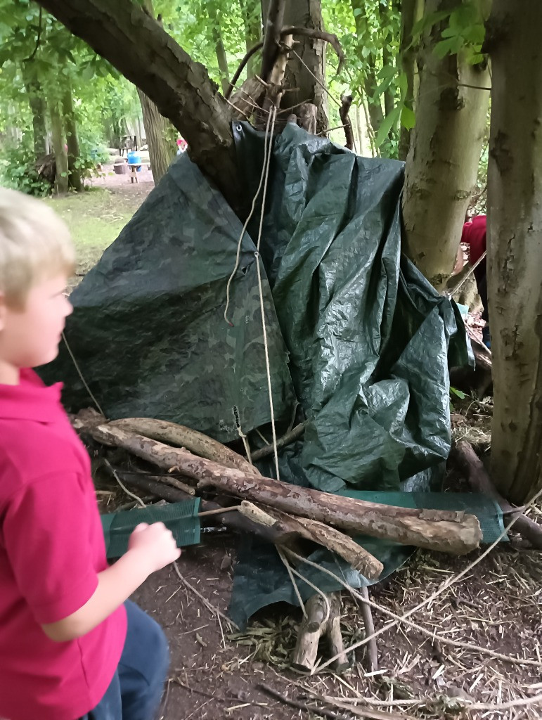 Forest school &#8211; den building and shadow art!, Copthill School