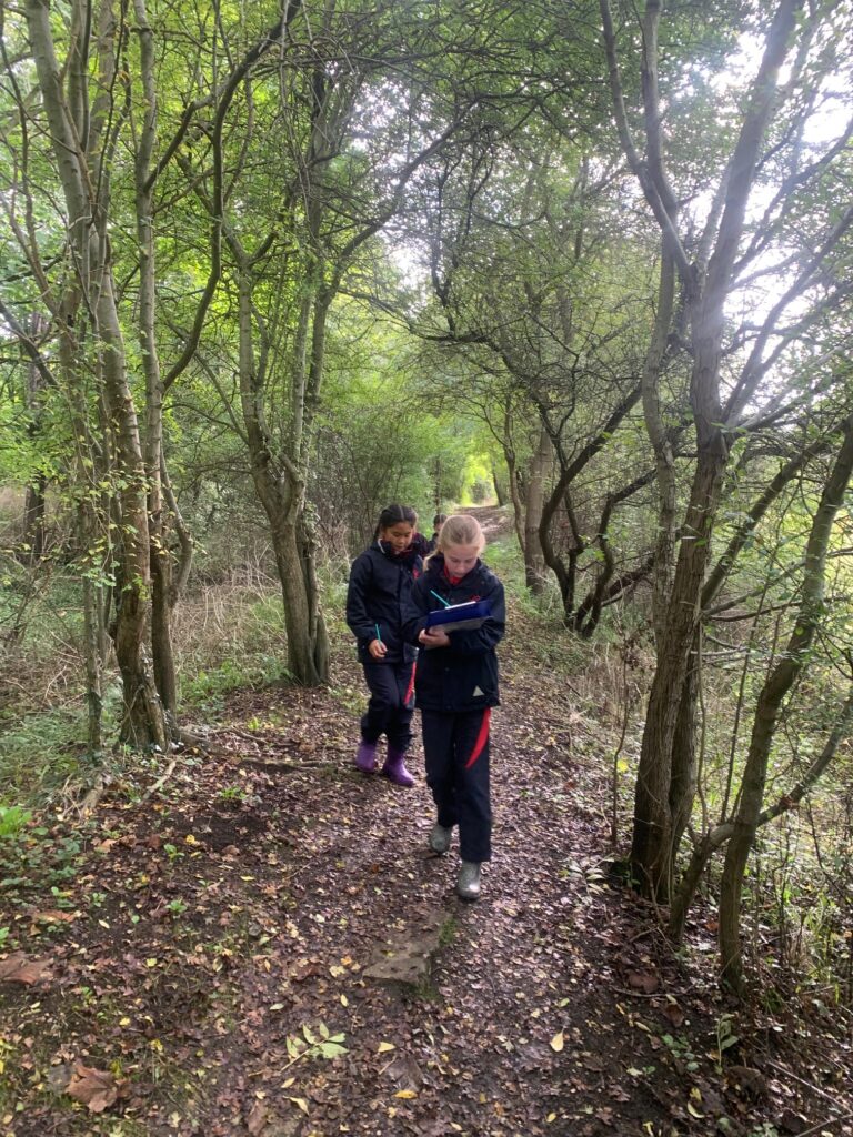 5W explore the old canal system, Copthill School