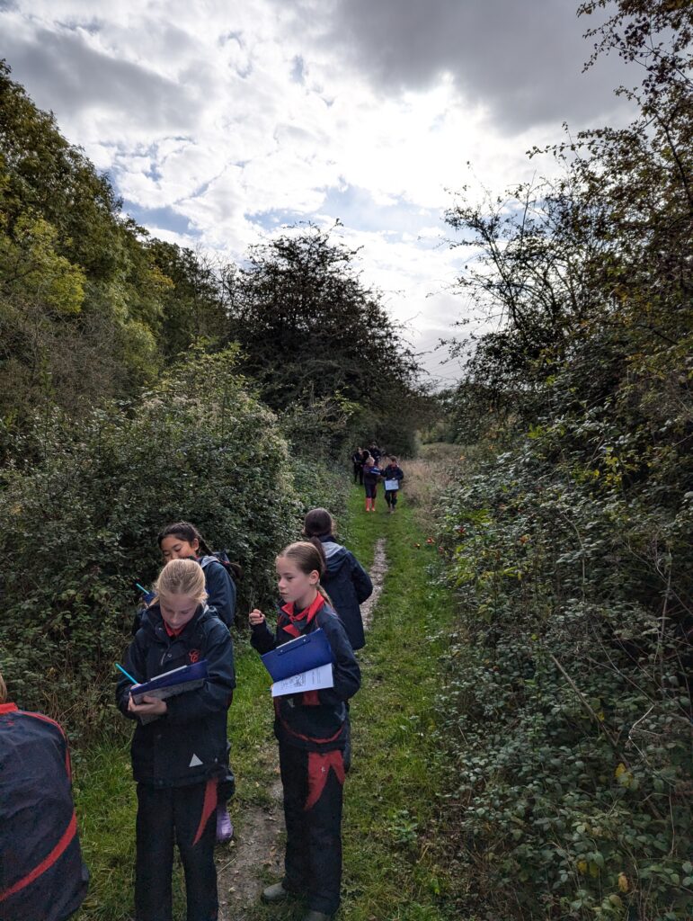 5W explore the old canal system, Copthill School