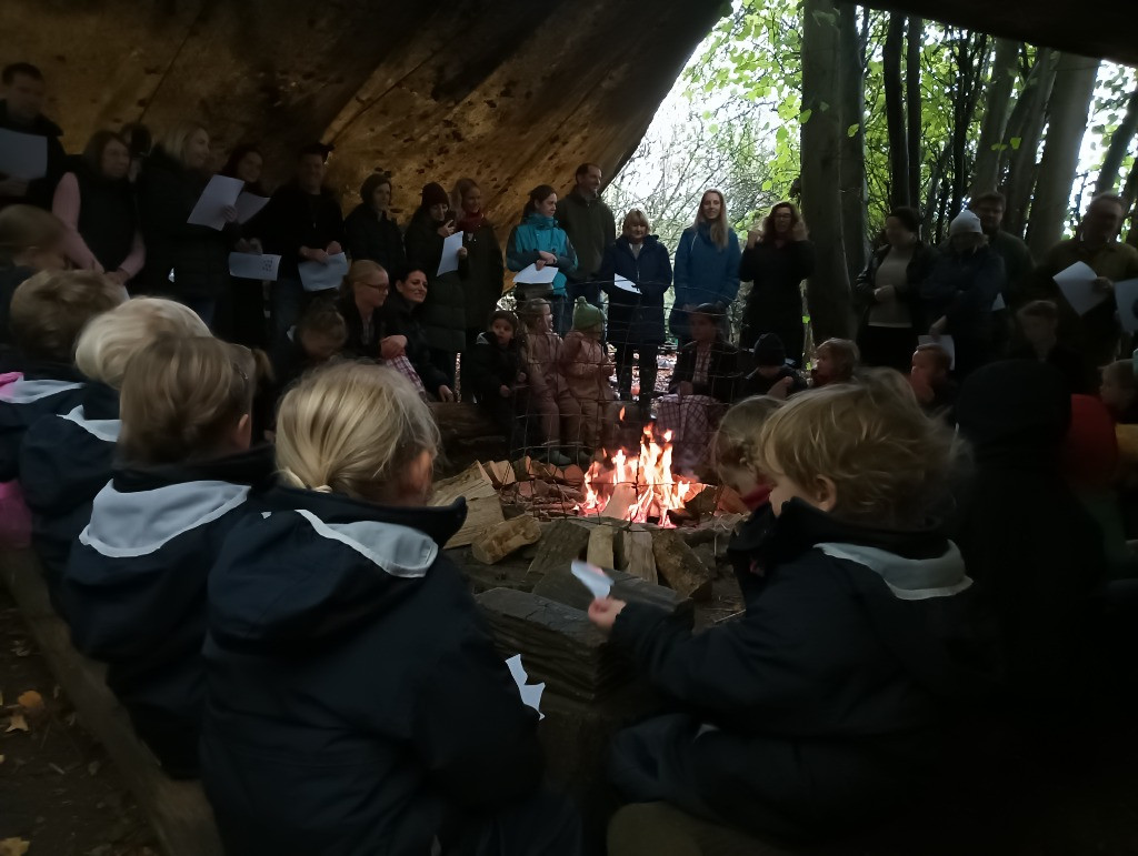 The cosiest of Harvest in the Woods celebrations!, Copthill School