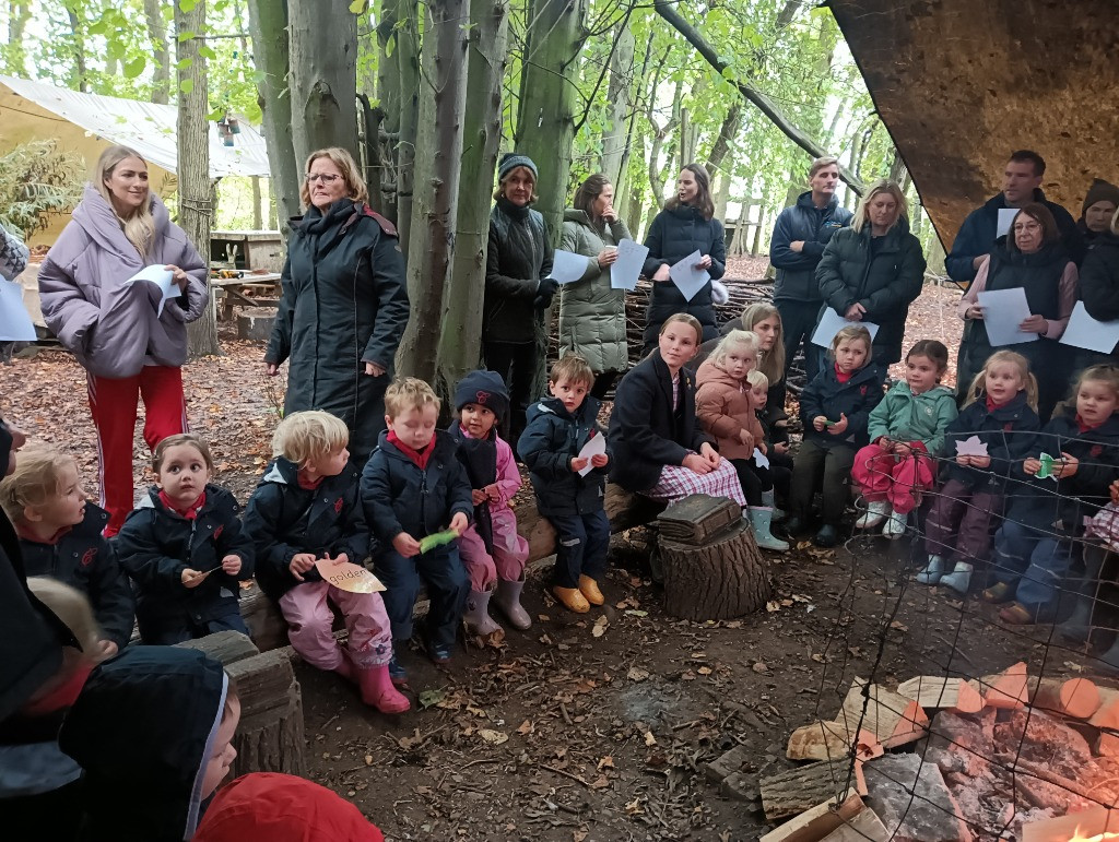 The cosiest of Harvest in the Woods celebrations!, Copthill School