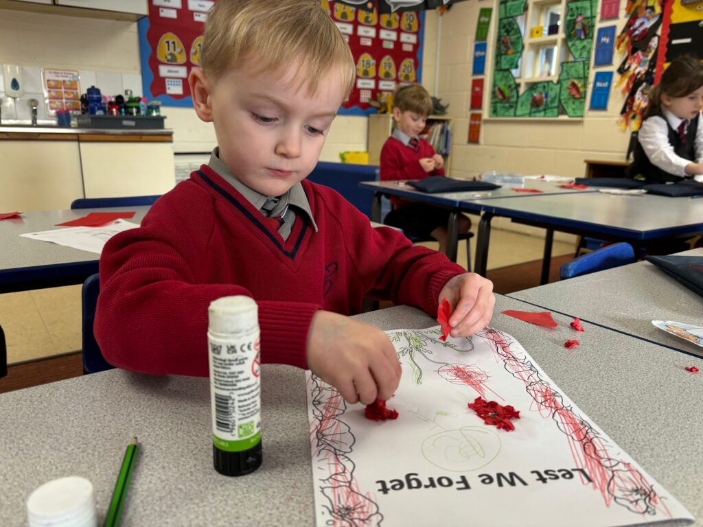 Poppies to remember&#8230;, Copthill School