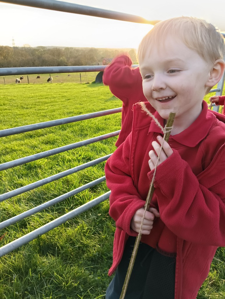 Native American Experience Day at Forest School &#8211; Making Bows and Arrows., Copthill School