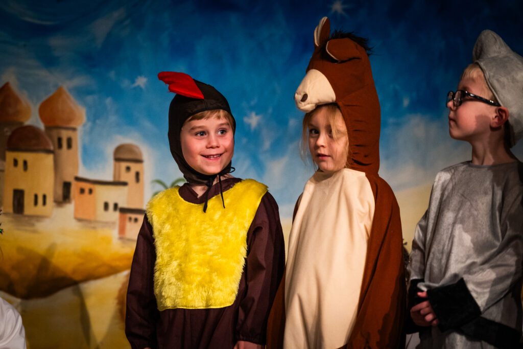 Higgledy Piggledy Nativity!, Copthill School