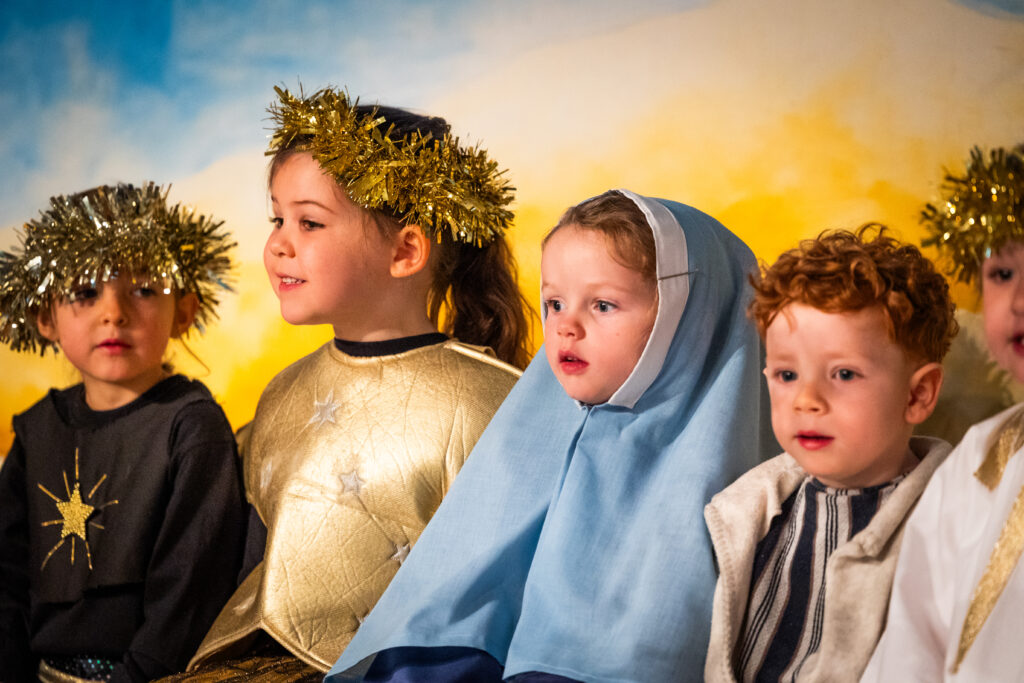 Higgledy Piggledy Nativity!, Copthill School