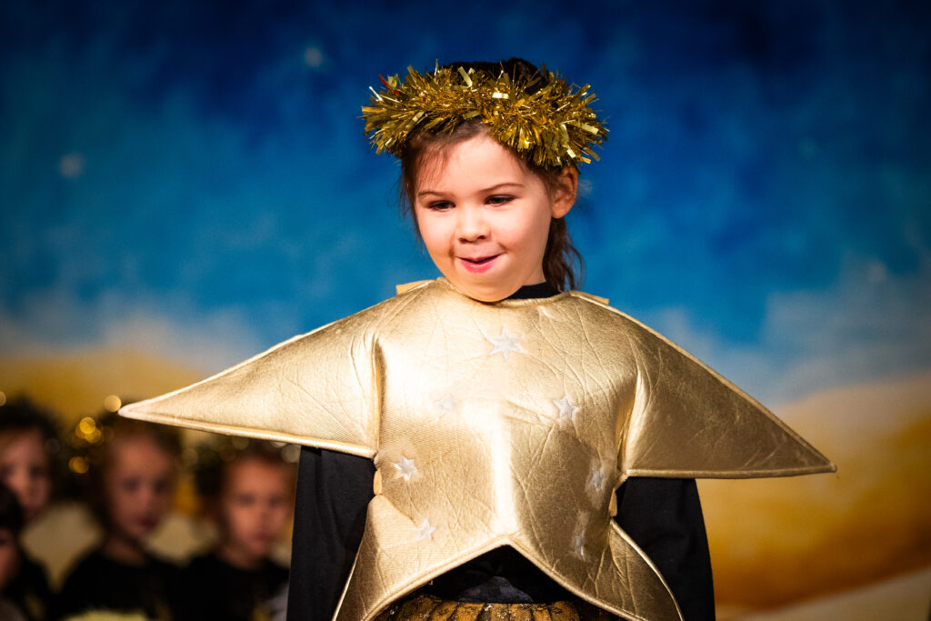 Higgledy Piggledy Nativity!, Copthill School