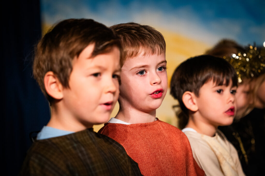 Higgledy Piggledy Nativity!, Copthill School