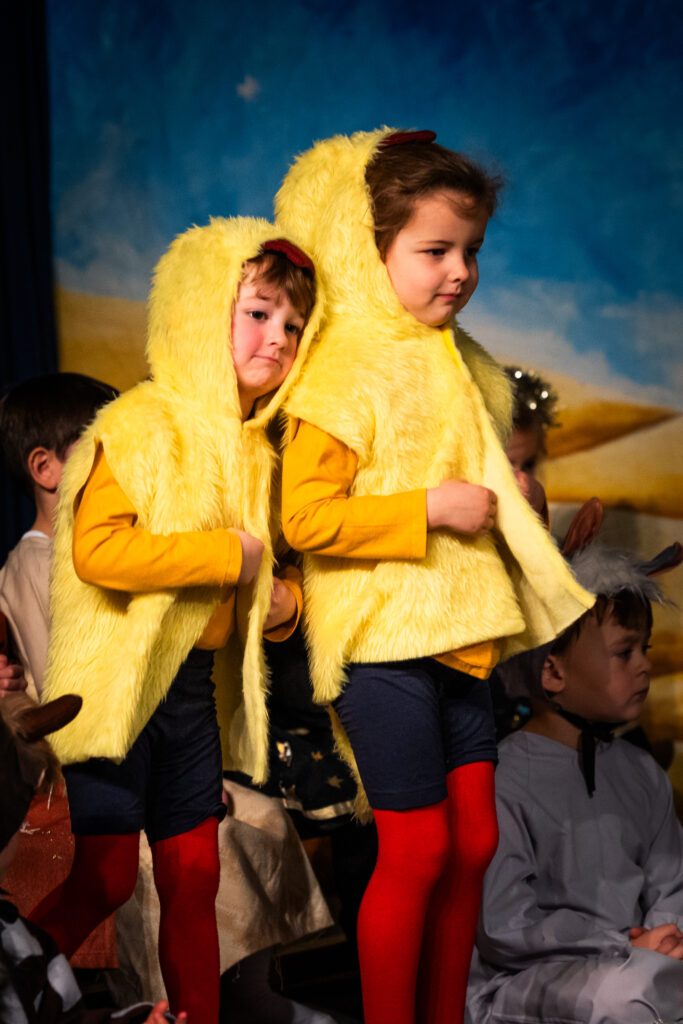 Higgledy Piggledy Nativity!, Copthill School