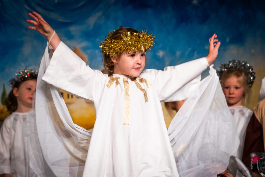 Higgledy Piggledy Nativity!, Copthill School