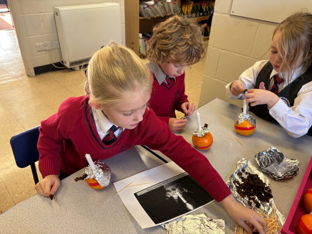 Christmas Christingle Creations!, Copthill School