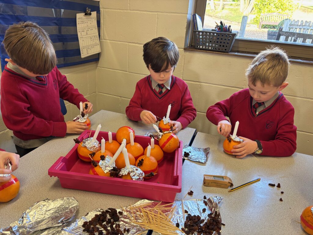 Christmas Christingle Creations!, Copthill School