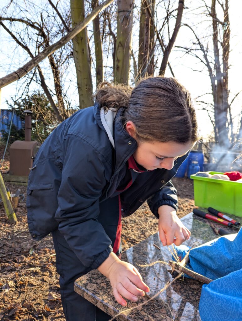 6H- Exploring Native American traditions, Copthill School