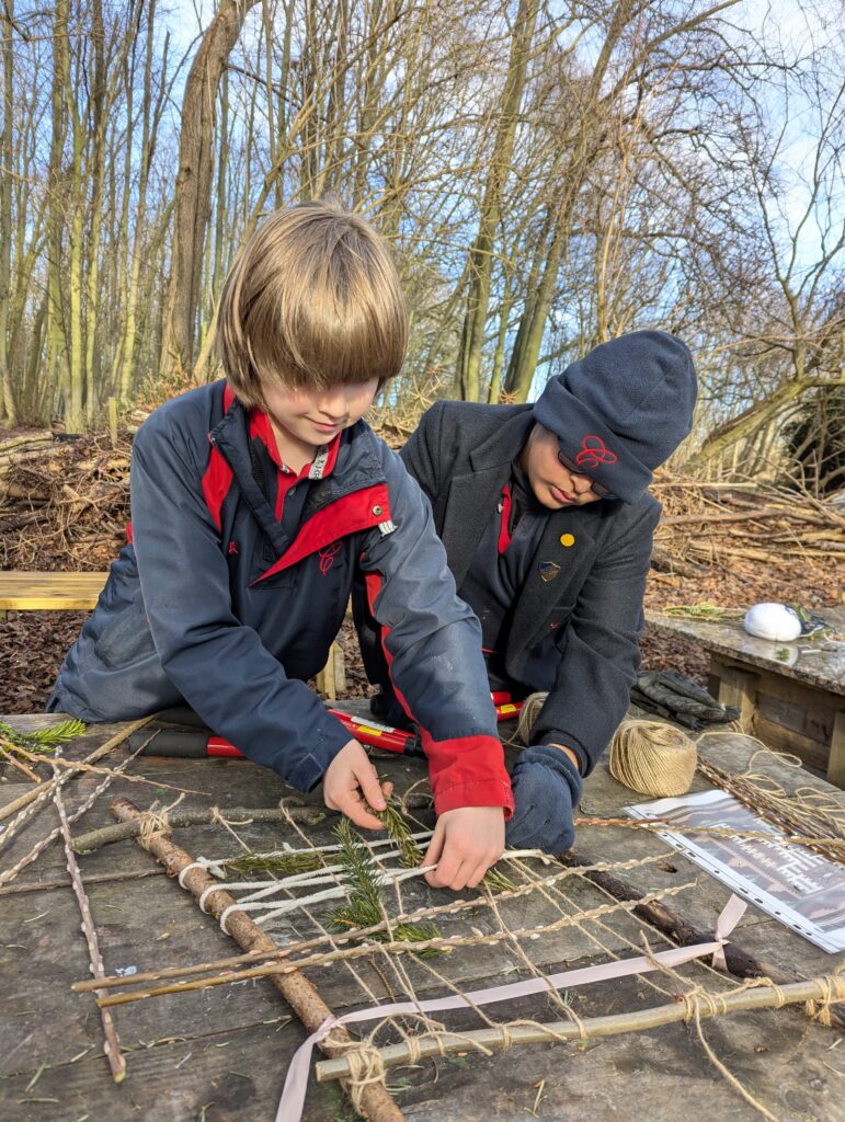 6H- Exploring Native American traditions, Copthill School