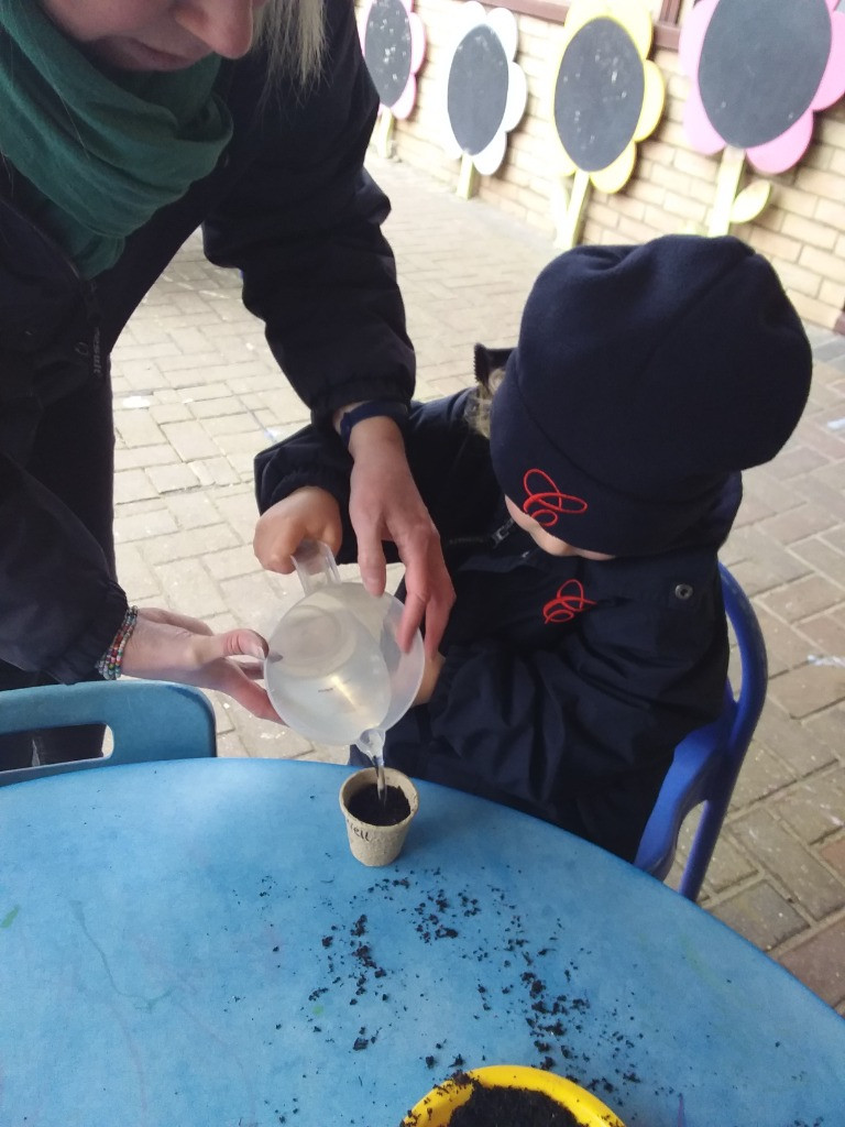 Green thumbs and fingers, Copthill School