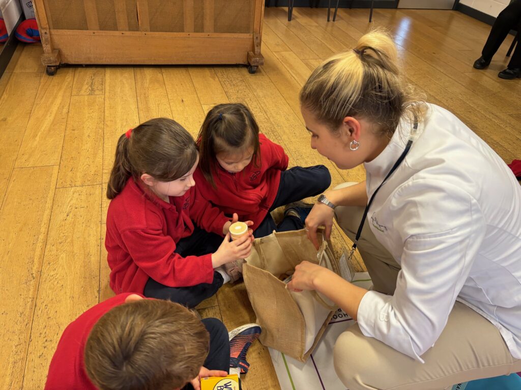 Eatwell Plate &#8211; a special visitor, Copthill School