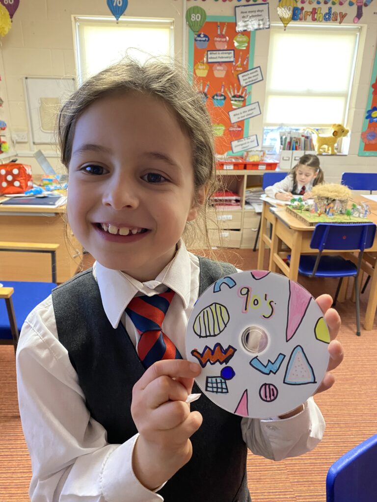 Fractions, cushions and back to the 90&#8217;s! 🕶️💃🕺, Copthill School