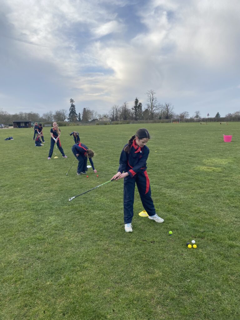 Girls&#8217; tasters- Golf session, Copthill School