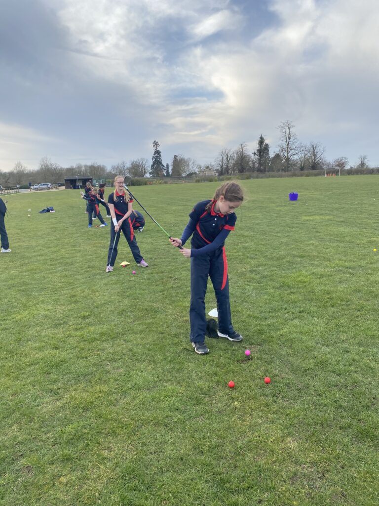 Girls&#8217; tasters- Golf session, Copthill School