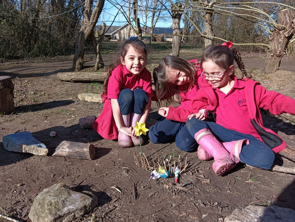 Making Fairy Folk and Woodland Houses, Copthill School