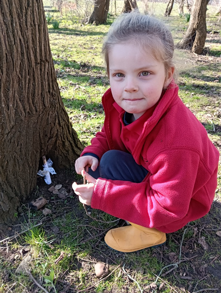 Making Fairy Folk and Woodland Houses, Copthill School