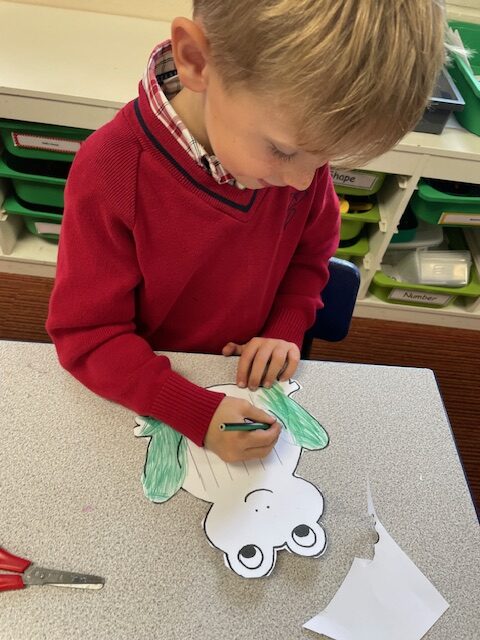 Frog weaving, Copthill School