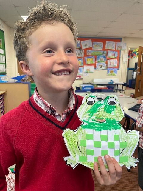 Frog weaving, Copthill School