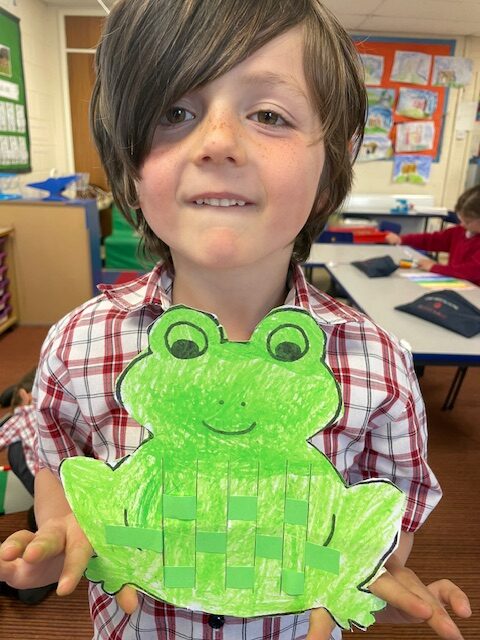 Frog weaving, Copthill School