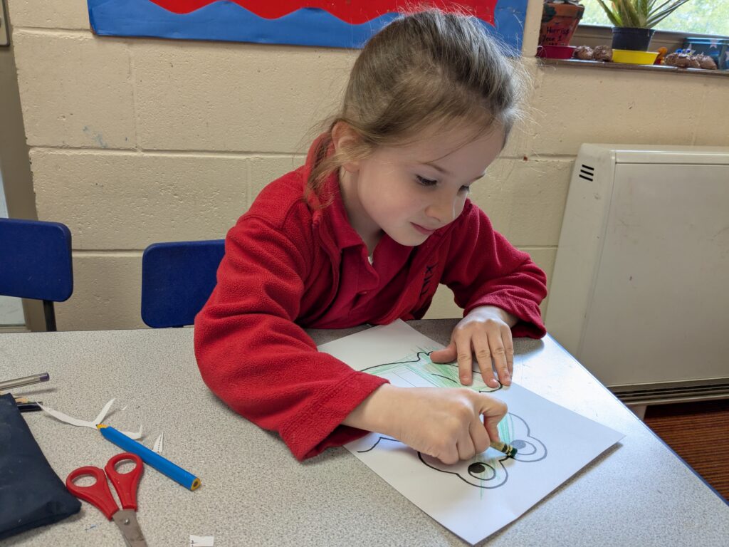 Frog weaving, Copthill School