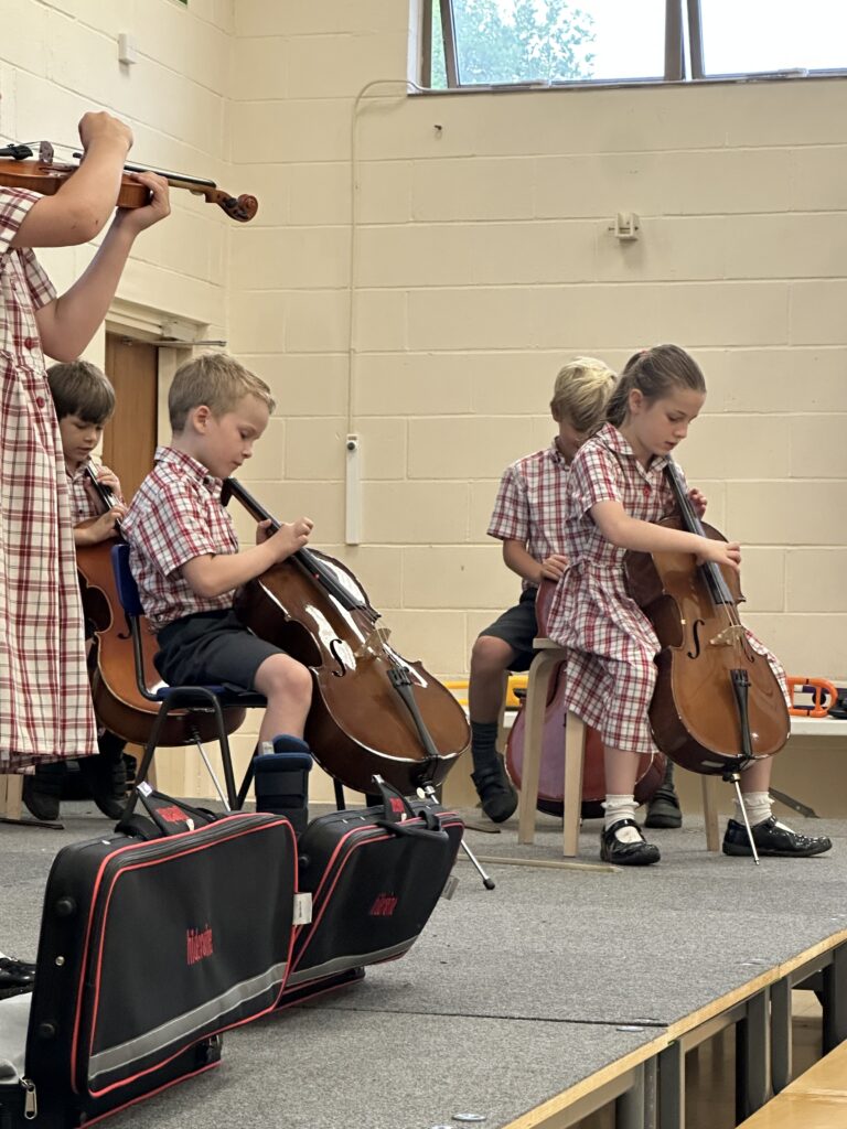 String Extravaganza!, Copthill School