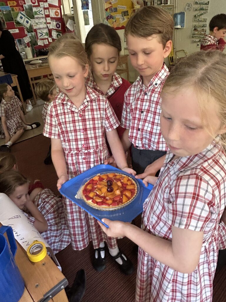 Parisienne Tarts galore 🍰, Copthill School