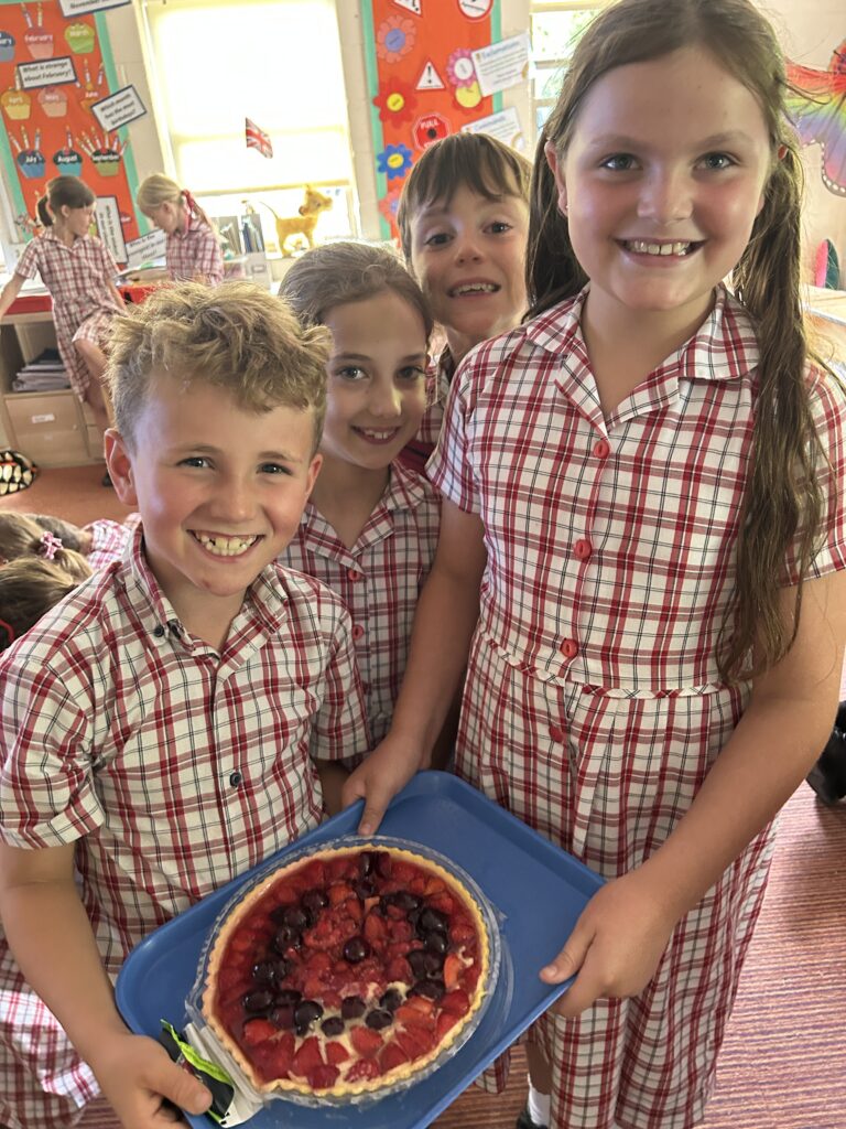 Parisienne Tarts galore 🍰, Copthill School